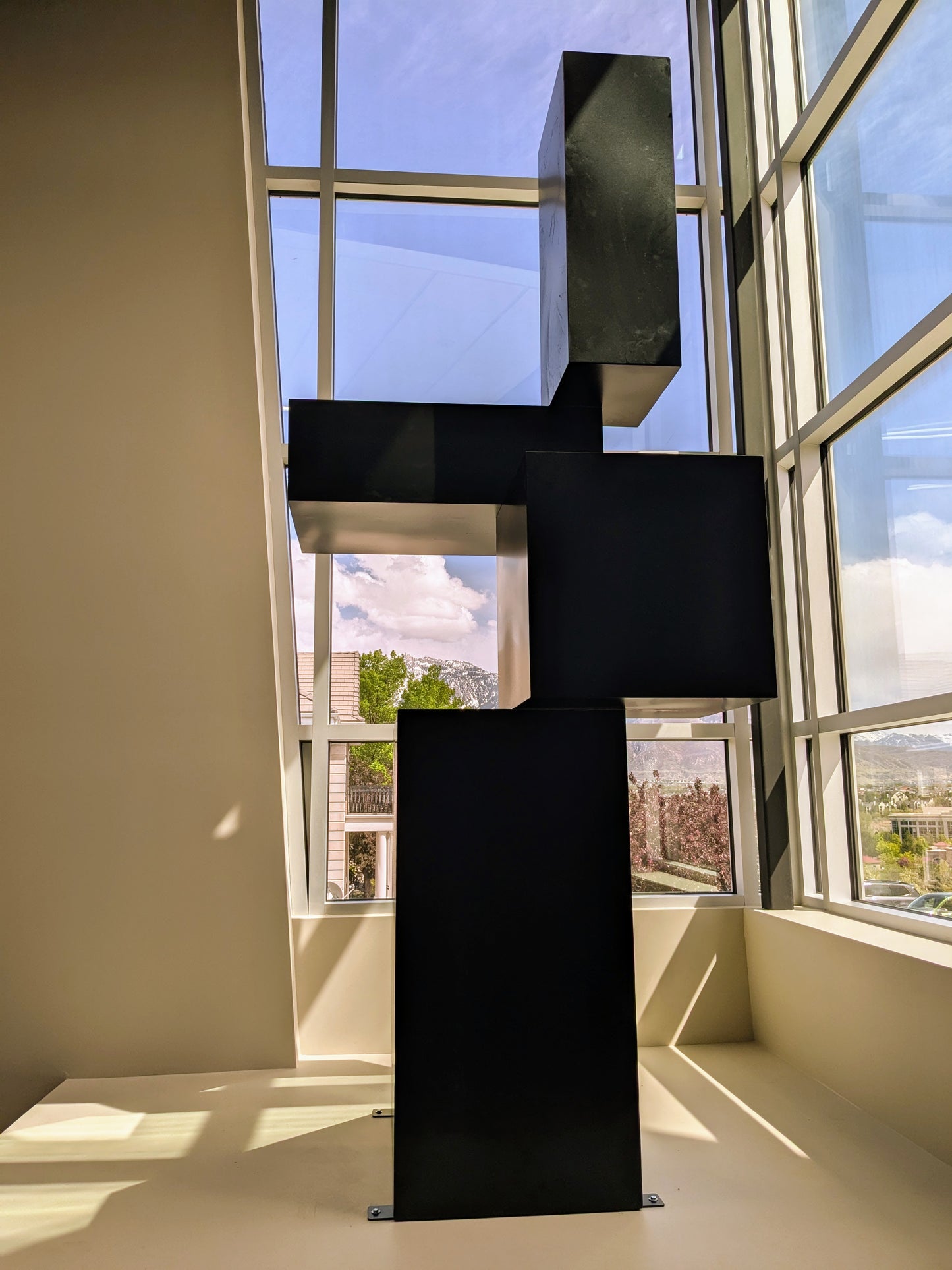 Balanced2 - Abstract steel interior/exterior large sculpture