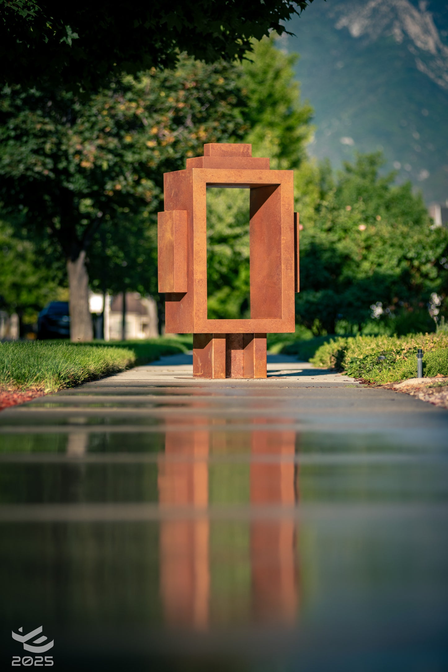 The Eternal Buddha - Abstract metal sculpture
