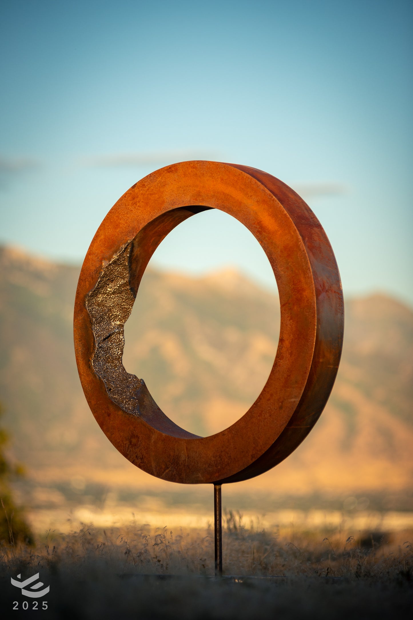 Eroded Zero - Abstract geometric metal sculpture
