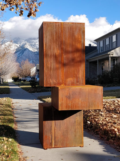 Balanced - Abstract steel outdoor large sculpture